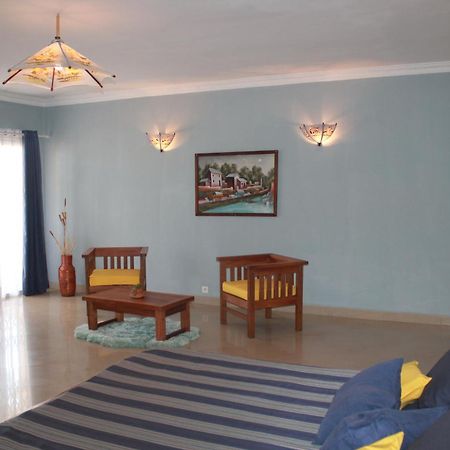 K.méléon-Hôtel Tananarive Chambre photo