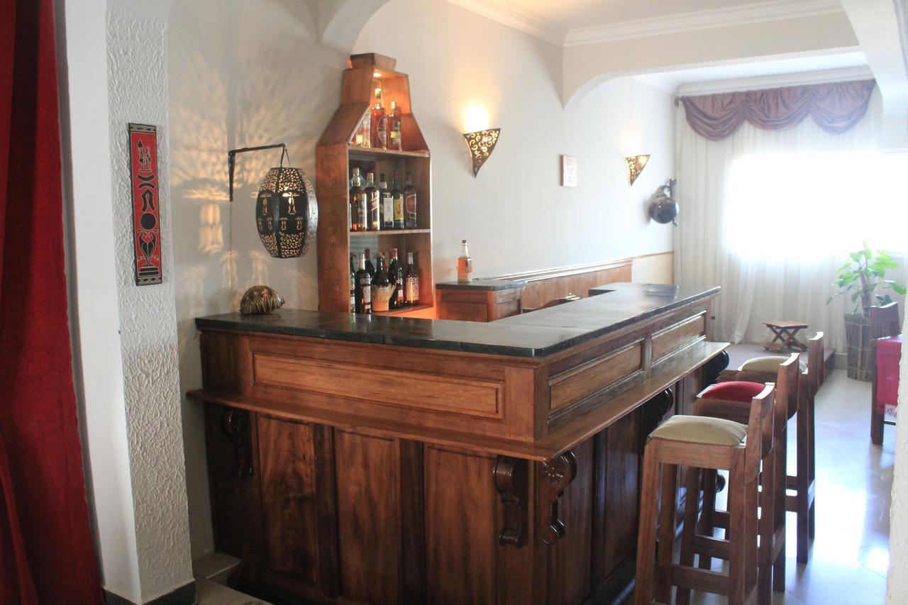 K.méléon-Hôtel Tananarive Extérieur photo