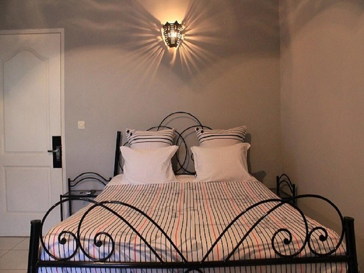 K.méléon-Hôtel Tananarive Extérieur photo